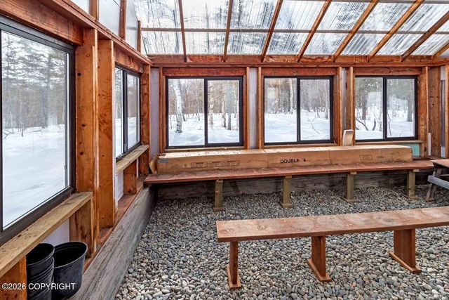 6630 W Beverly Lake Road, Wasilla, AK 99623