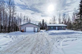 6630 W Beverly Lake Road, Wasilla, AK 99623