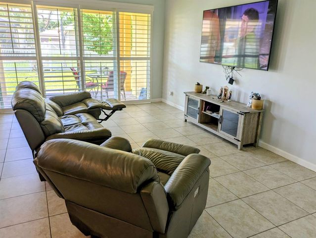 11770 SW Crestwood Circle, Port St. Lucie, FL 34987