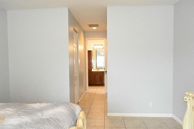 11770 SW Crestwood Circle, Port St. Lucie, FL 34987