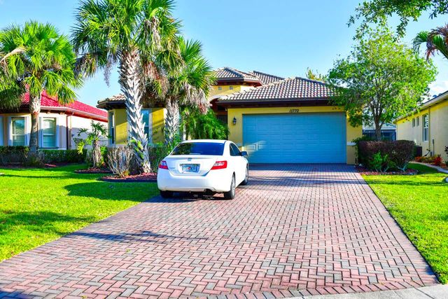 11770 SW Crestwood Circle, Port St. Lucie, FL 34987