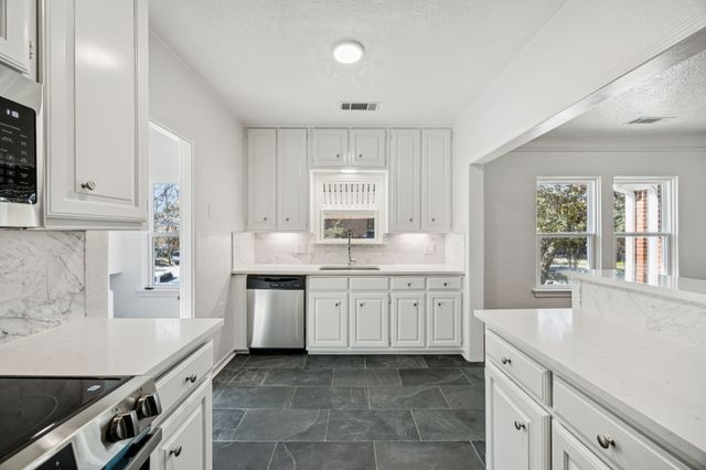 4147 Emerson Avenue, University Park, TX 75205