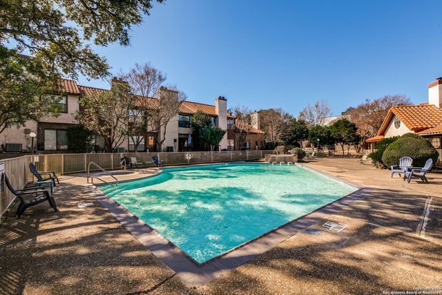 138 CALETA BCH, San Antonio, TX 78232