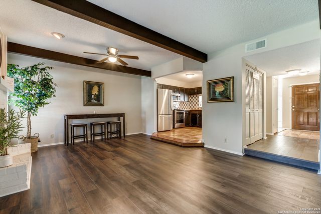 138 CALETA BCH, San Antonio, TX 78232