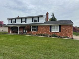 6840 Flintlock Ridge, Shelby Twp, MI 48317