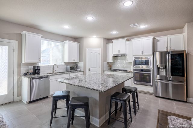 11711 Caitlin Ash, San Antonio, TX 78253