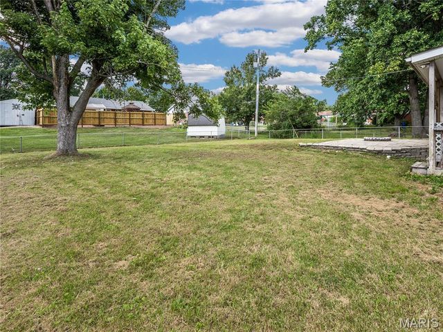4810 Snow White Terrace, Alton, IL 62002