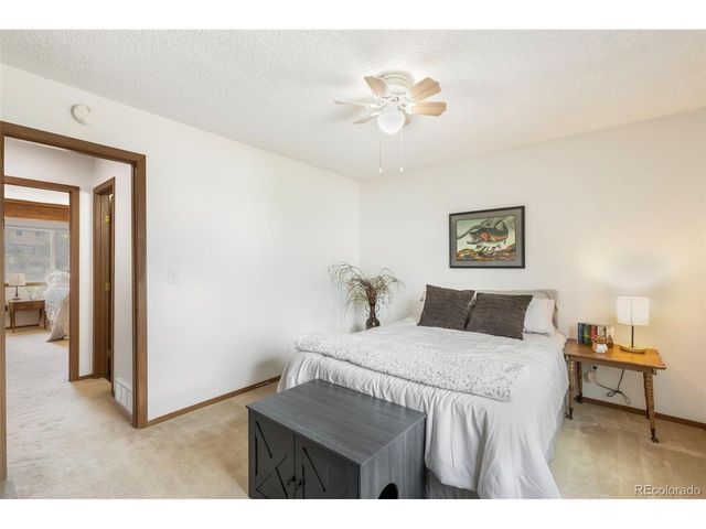 3112 Vail Pass Dr, Colorado Springs, CO 80917