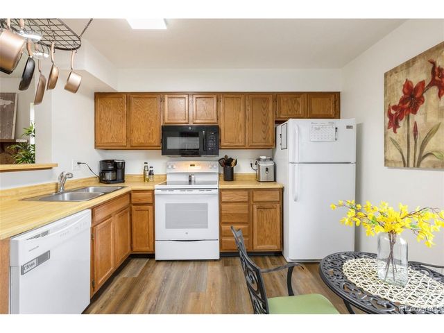 3112 Vail Pass Dr, Colorado Springs, CO 80917