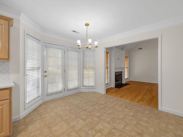313 New Windsor Court, Roebuck, SC 29376