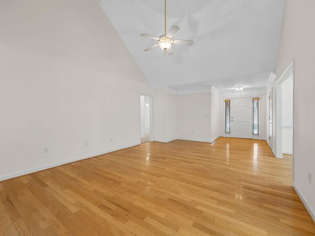 313 New Windsor Court, Roebuck, SC 29376