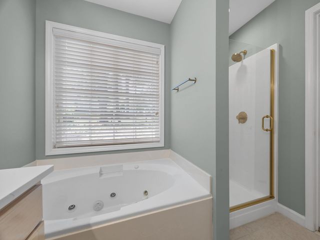 313 New Windsor Court, Roebuck, SC 29376