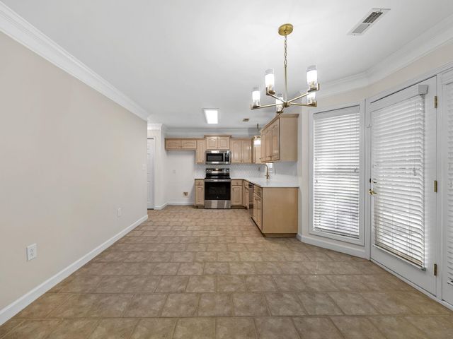 313 New Windsor Court, Roebuck, SC 29376