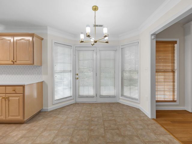 313 New Windsor Court, Roebuck, SC 29376