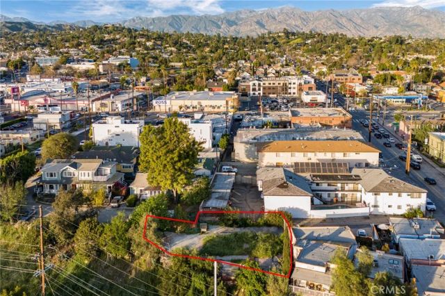 133 S Avenue 64, Los Angeles, CA 90042