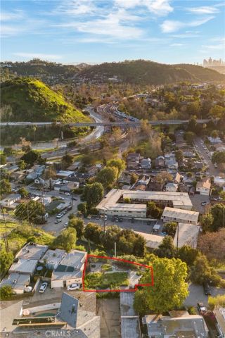 133 S Avenue 64, Los Angeles, CA 90042