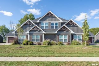 2960 SHANES Way, Bettendorf, IA 52722