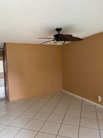 6600 Allen Street, Hollywood, FL 33024