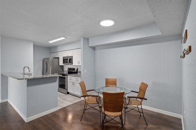 9481 HIGHLAND OAK DRIVE 1311, Tampa, FL 33647