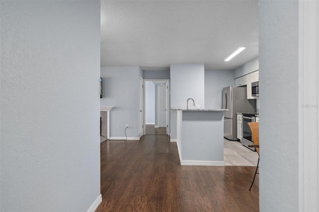 9481 HIGHLAND OAK DRIVE 1311, Tampa, FL 33647