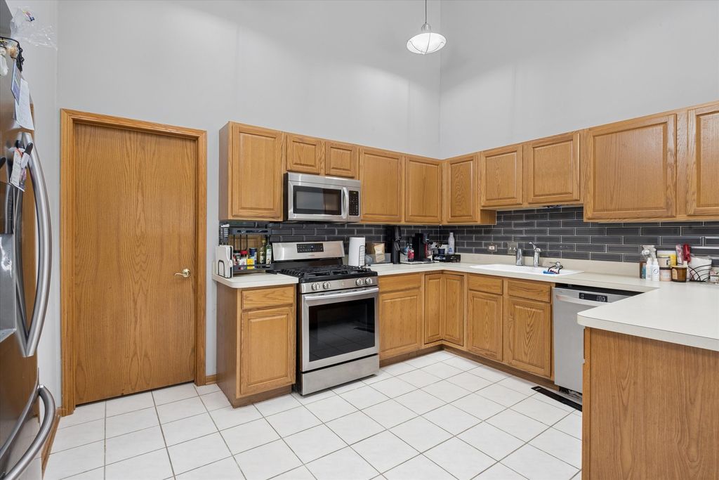 7116 168th Street, Tinley Park, IL 60477 — photo 5