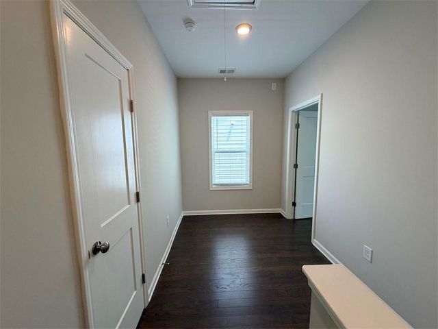 1769 Sanford Drive NW, Atlanta, GA 30318