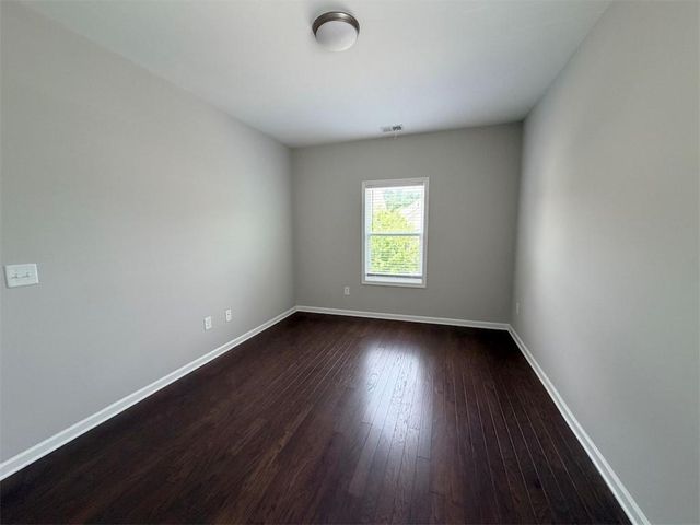 1769 Sanford Drive NW, Atlanta, GA 30318