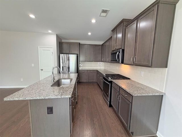 1769 Sanford Drive NW, Atlanta, GA 30318