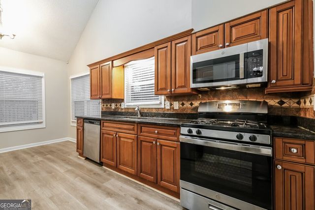 4252 Brandy Ann Drive, Acworth, GA 30101