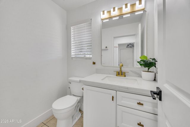 11020 W LANE Avenue, Glendale, AZ 85307