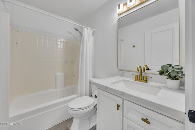 11020 W LANE Avenue, Glendale, AZ 85307