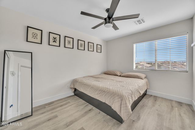 11020 W LANE Avenue, Glendale, AZ 85307