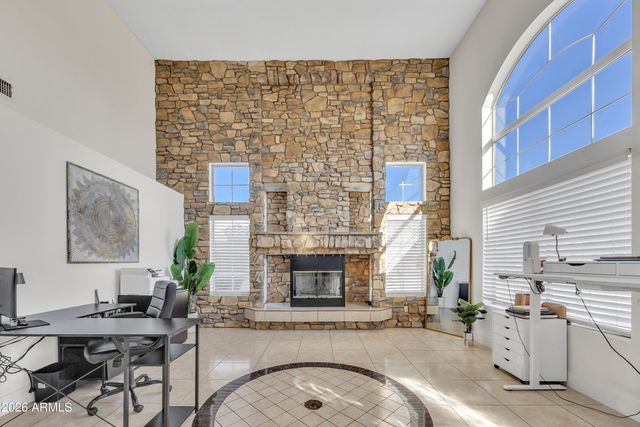 11020 W LANE Avenue, Glendale, AZ 85307