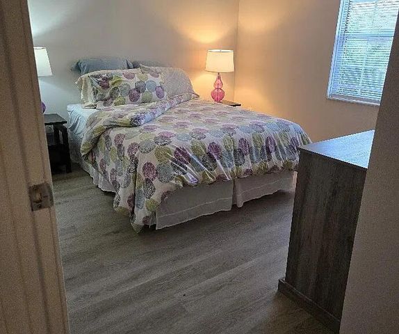 7871 Thornfield Lane, Columbus, OH 43235