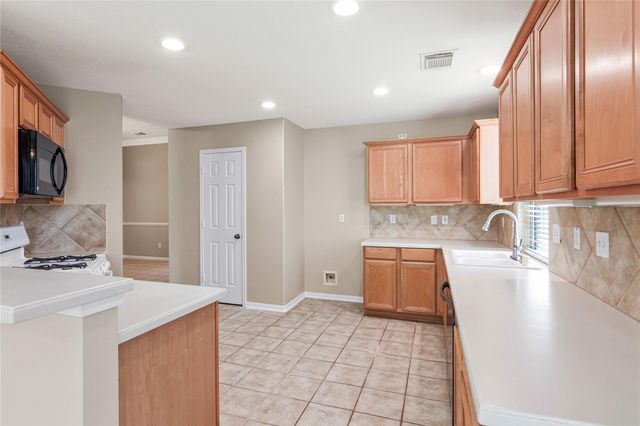 4118 Heart Grove Drive, Humble, TX 77346
