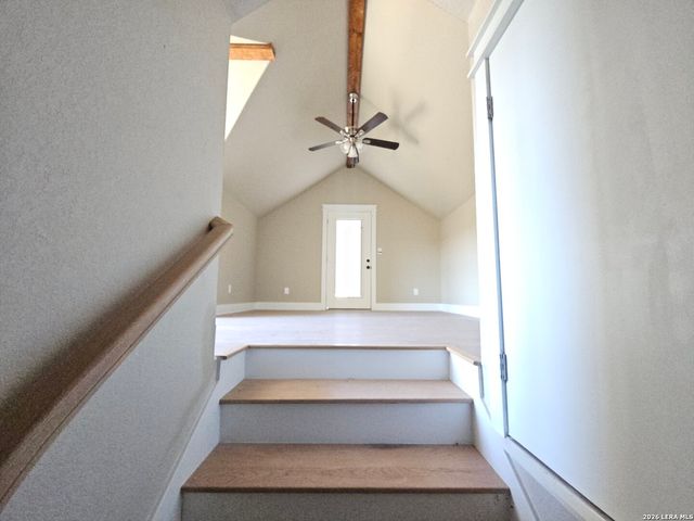 956 Horseshoe Falls, Bandera, TX 78003