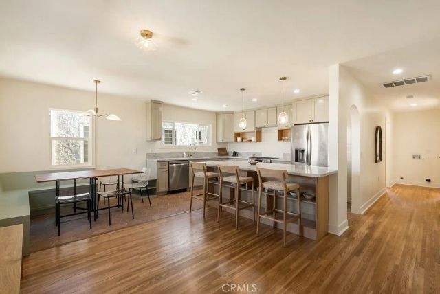 2014 W 84th Street, Los Angeles, CA 90047