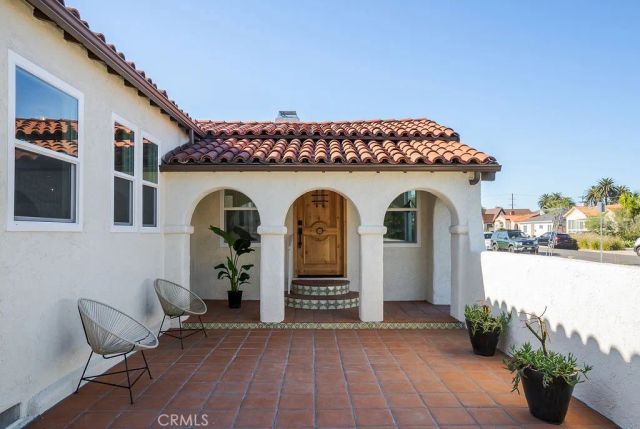 2014 W 84th Street, Los Angeles, CA 90047