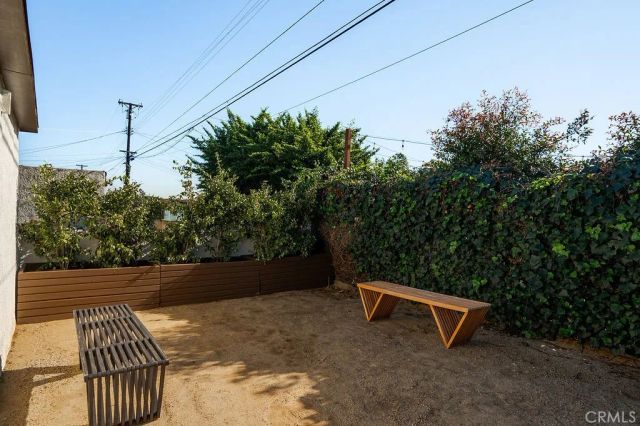 2014 W 84th Street, Los Angeles, CA 90047