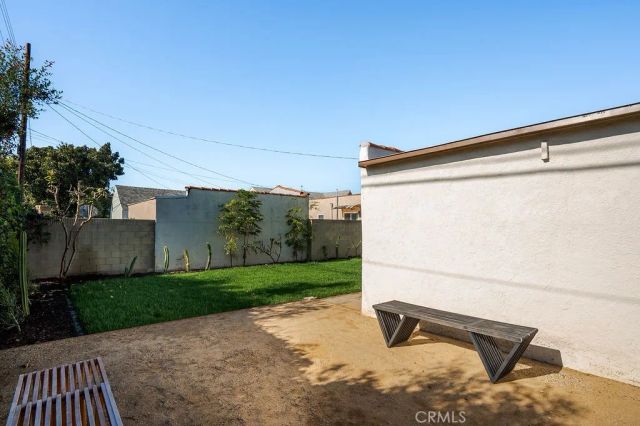 2014 W 84th Street, Los Angeles, CA 90047