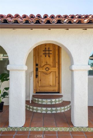 2014 W 84th Street, Los Angeles, CA 90047