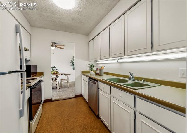 411 Lakewood Circle A1204, Colorado Springs, CO 80910