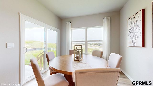 6215 Harvest Drive, Papillion, NE 68157