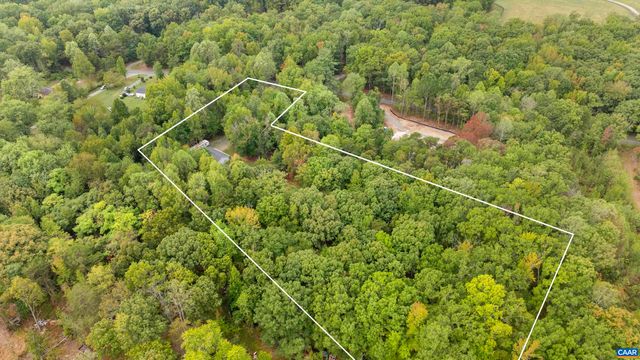 5904 BYRD MILL RD, Louisa, VA 23093