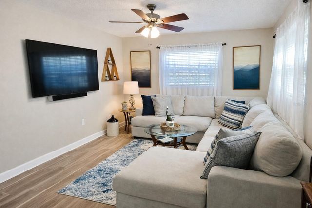 24 LILAC DRIVE, Debary, FL 32713