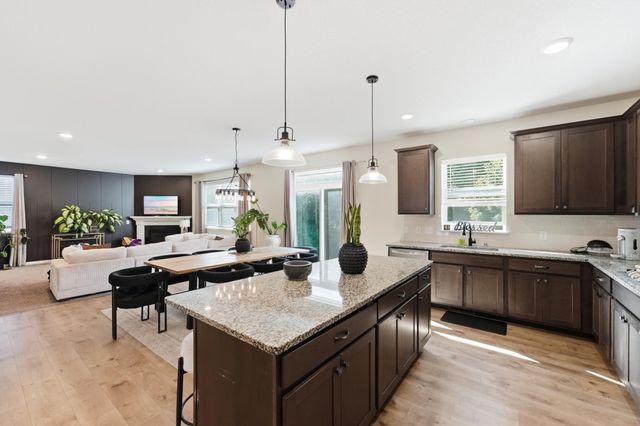 11529 Pineridge Way N, Dayton, MN 55327