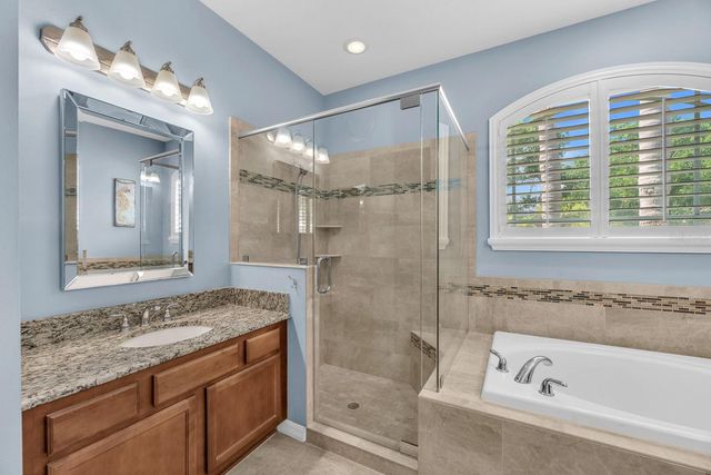 2817 DURANT TRAILS BOULEVARD, Dover, FL 33527