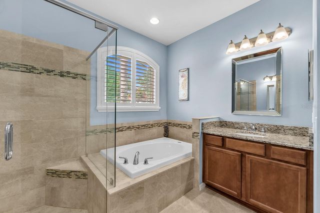 2817 DURANT TRAILS BOULEVARD, Dover, FL 33527