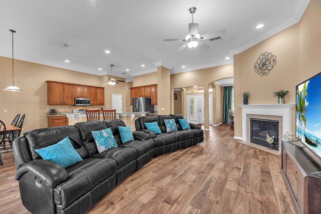2817 DURANT TRAILS BOULEVARD, Dover, FL 33527