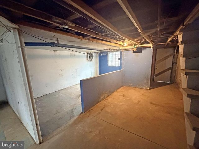 323 W WINGOHOCKING ST, Philadelphia, PA 19140